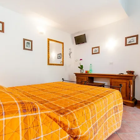 Il Giardinetto 3*