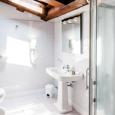 Guest house Il Giardinetto 3*